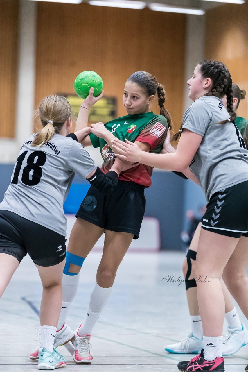 Bild 250 - wCJ HSG Kremperheide/Muensterdorf - HSG Marne/Brunsbuettel : Ergebnis: 22:10